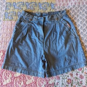 Bill Blass High Wasted Vintage Pleated Jean Shorts Size 14